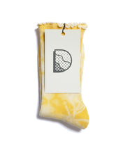 Load image into Gallery viewer, Primrose Frill Tie-Dye socks
